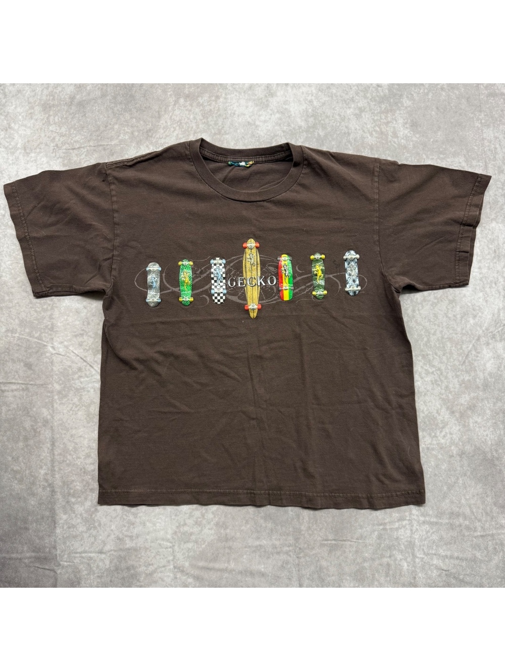 Vintage 00s Gecko Skateboards Skate Graphic T-Shirt Brown Y2K Boxy Fit S/M